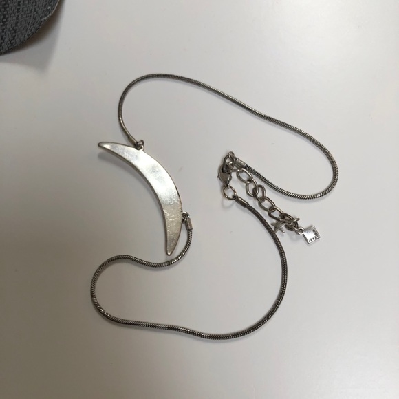 Jenny Bird Crescent Moon Necklace- silver - Picture 10 of 11